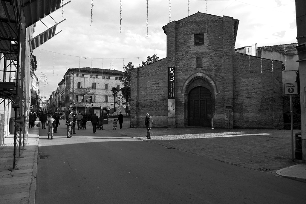 dna. veduta della chiesa di San Nicolò che ha ospitato l'evento.