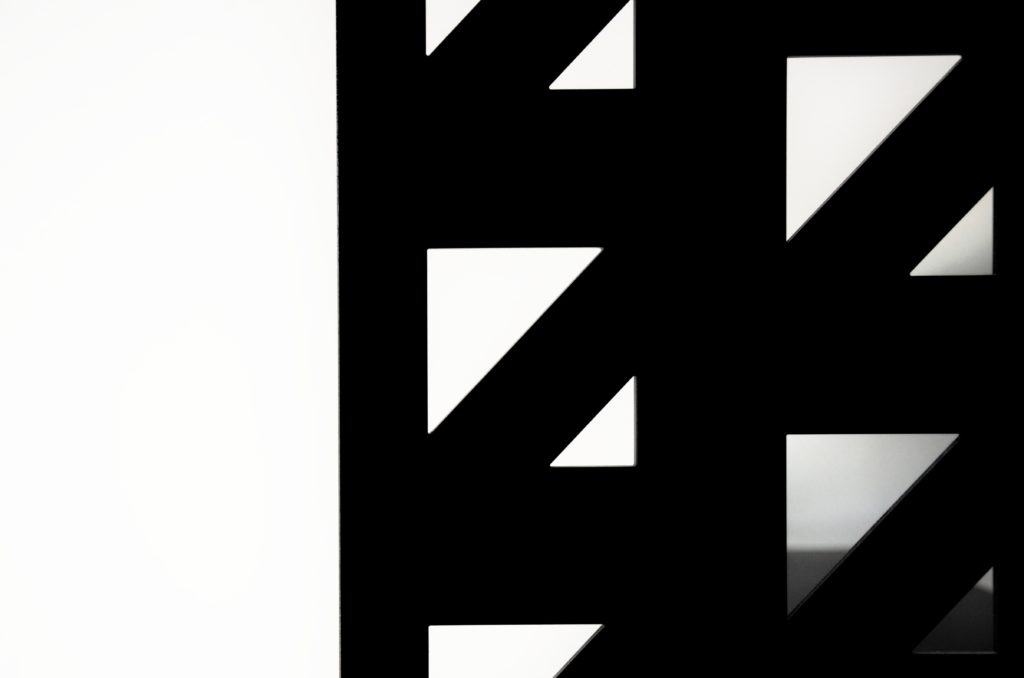 casa MTT FF dettaglio della scala realizzata da Sandro Cerioni su disegno dell'architetto francesco valentini